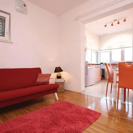Holiday home Kuca Za Odmor Sammm *
